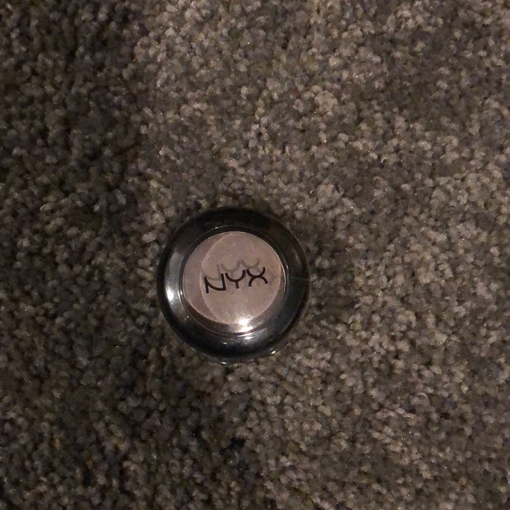 NYX eyeshadow